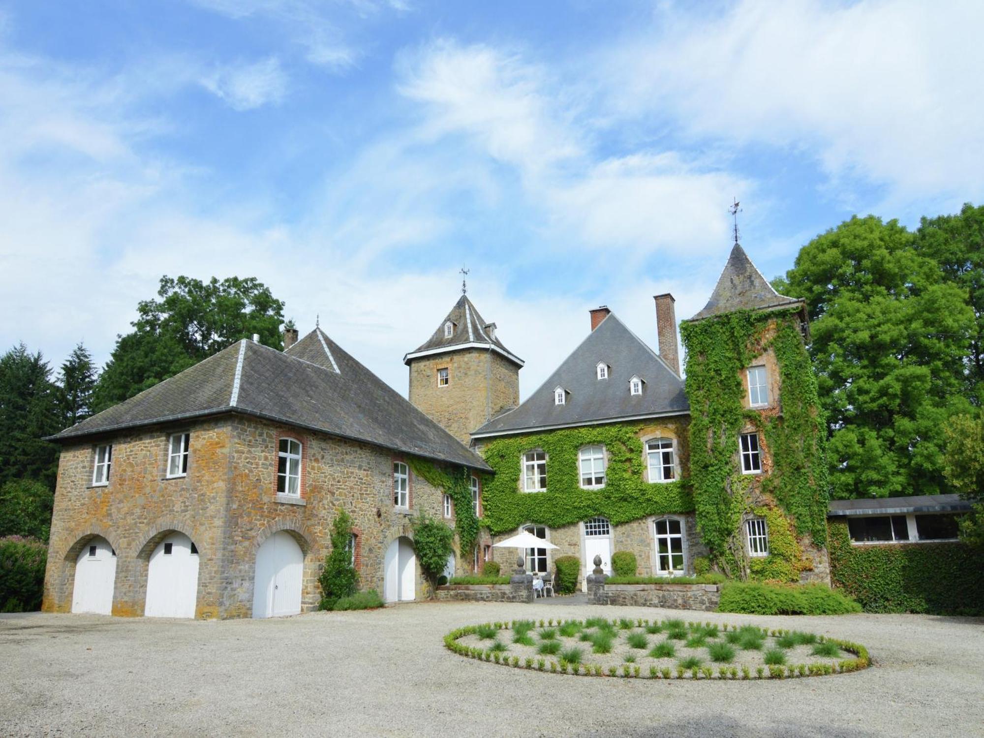 Delightful Castle In Bastogne With Bubble Bath Villa Exterior foto