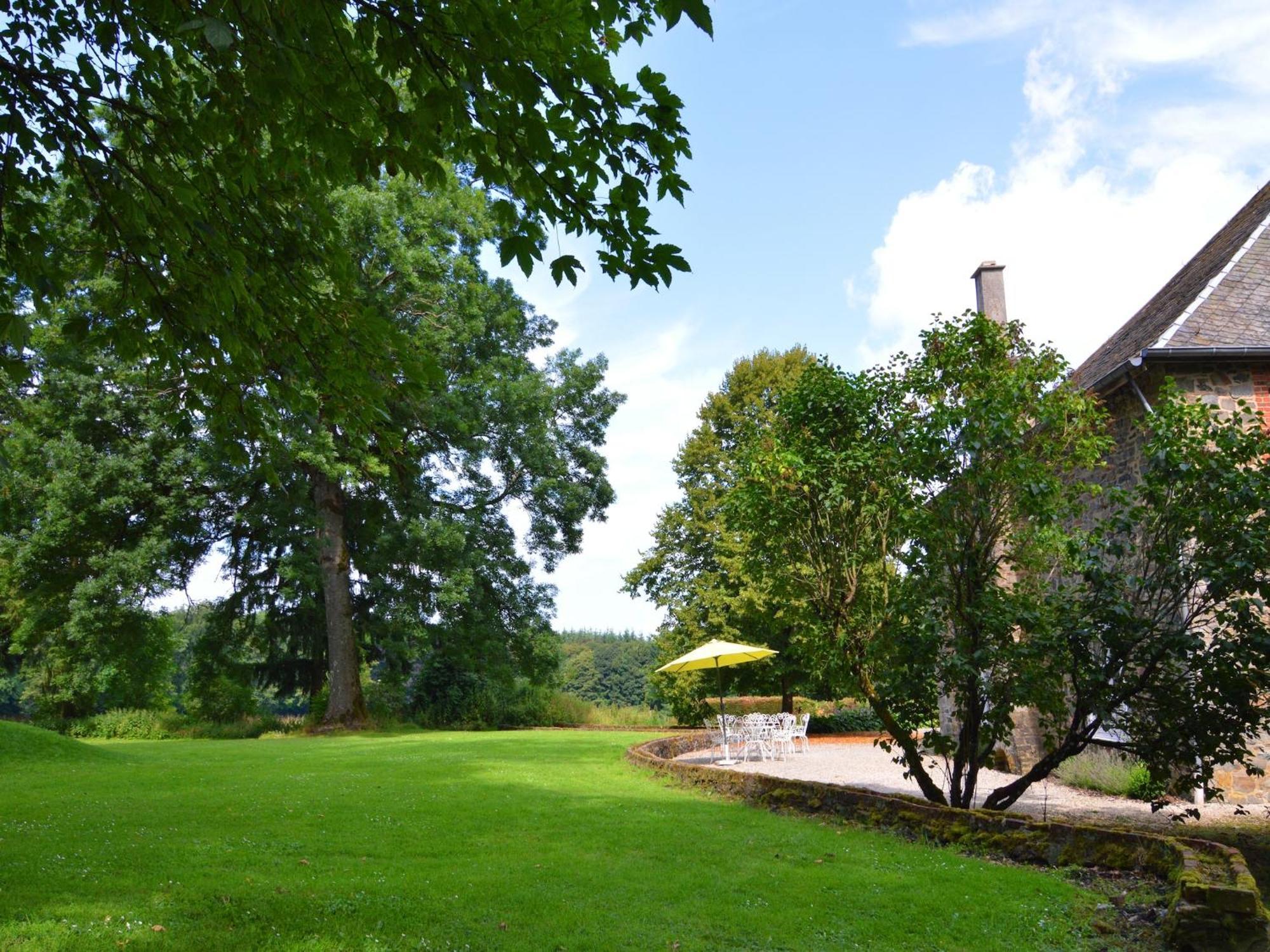 Delightful Castle In Bastogne With Bubble Bath Villa Exterior foto
