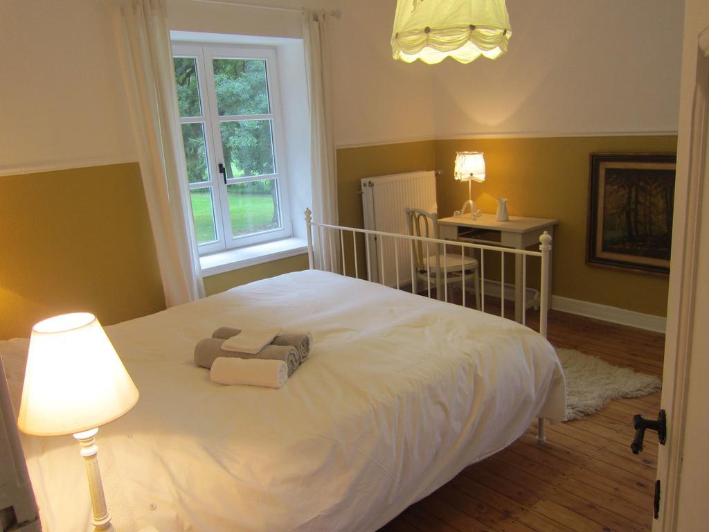 Delightful Castle In Bastogne With Bubble Bath Villa Exterior foto