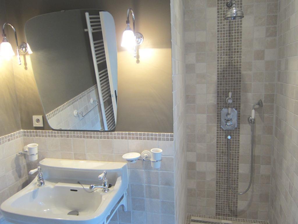 Delightful Castle In Bastogne With Bubble Bath Villa Exterior foto
